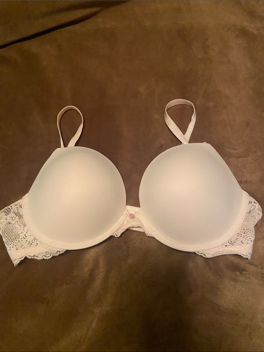 Victoria's Secret Dream Angels Smooth and Lace Push-up Bra Purest Pink